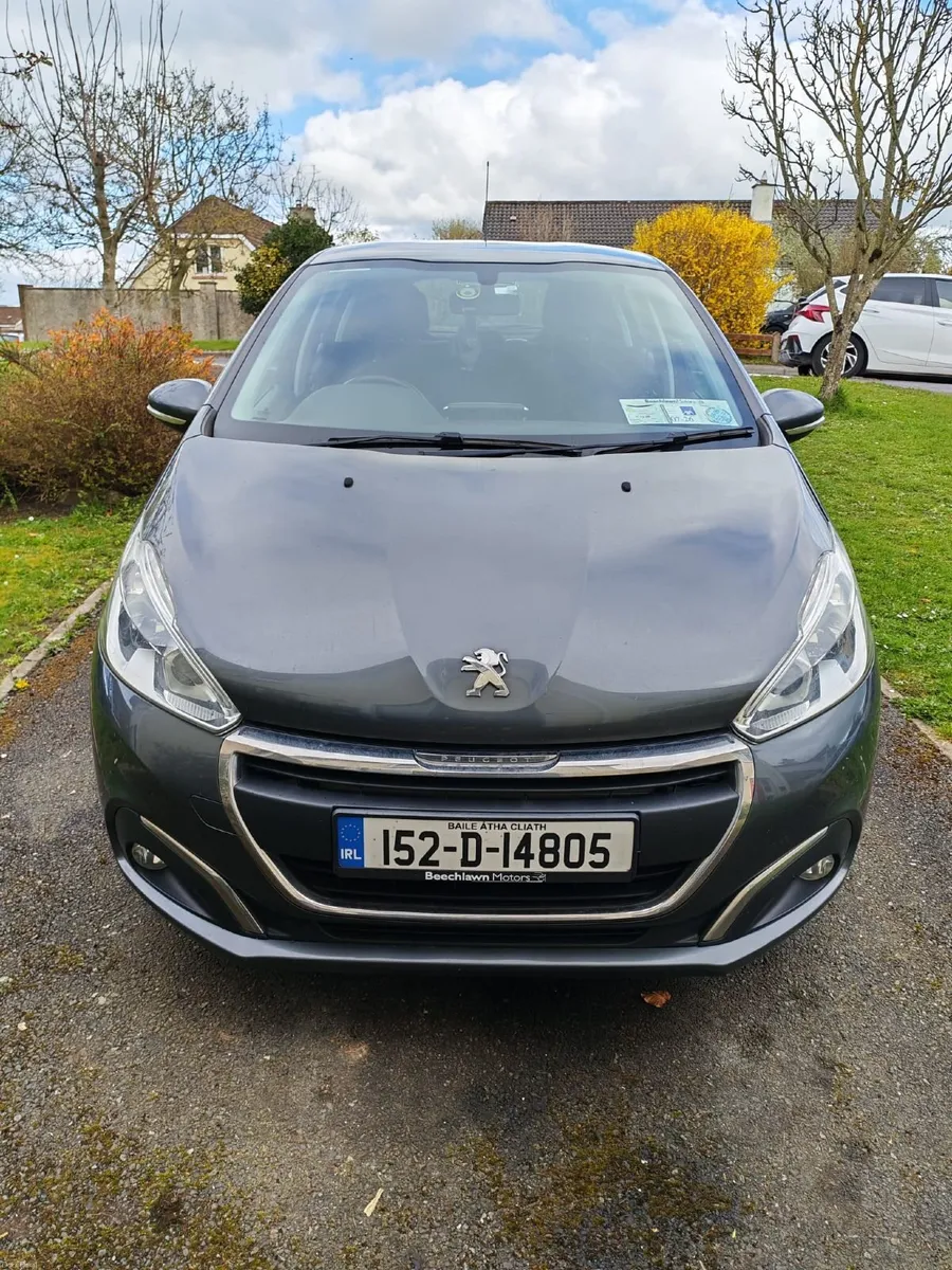 Peugeot 208 2015 - Image 1