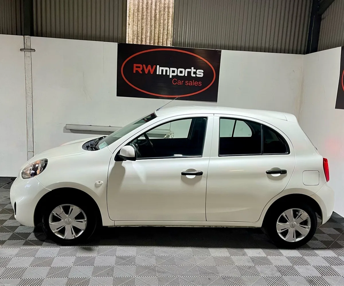 Nissan micra/ march Automatic - Image 3