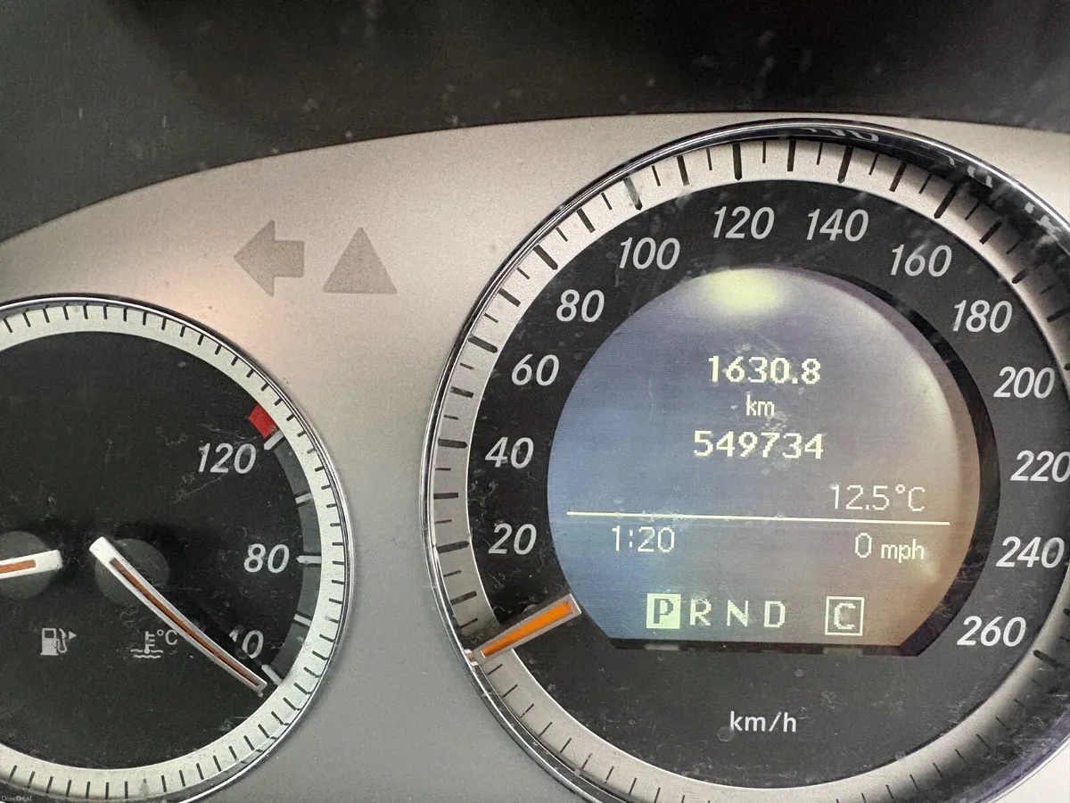 Mercedes-Benz C-Class 2008 - Image 3