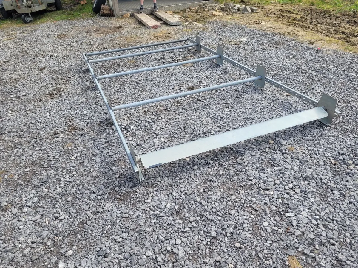 Renault Trafic roof rack - Image 1