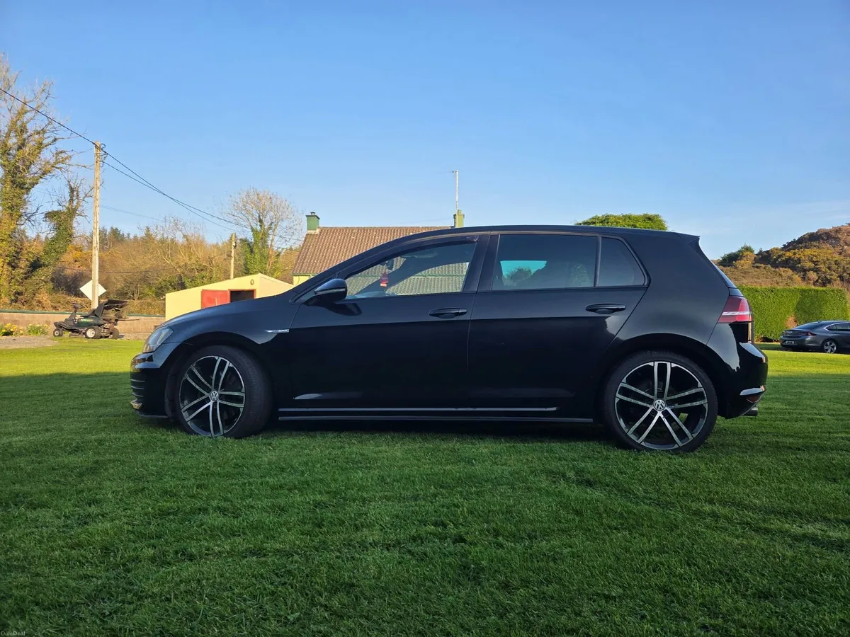 Volkswagen Golf 2013 - Image 4