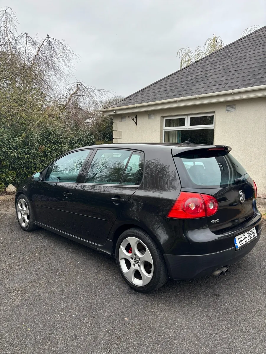 Volkswagen - Image 4