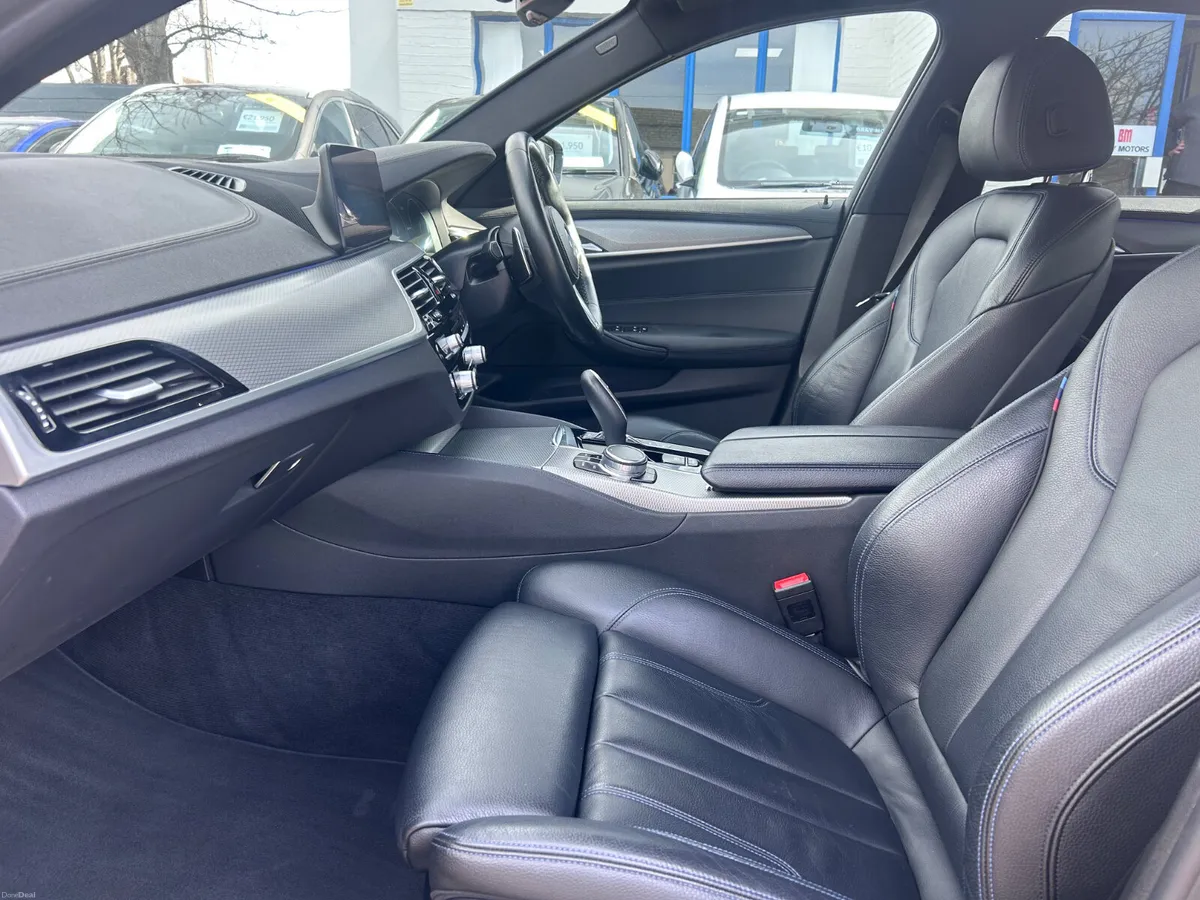 2018 BMW 530e G30 M SPORT PETROL HYBRID AUTO - Image 4