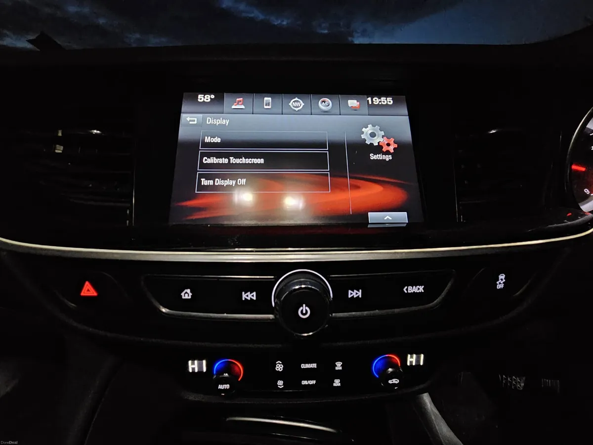 Opel Insignia 2018 se diesel €6990 - Image 4