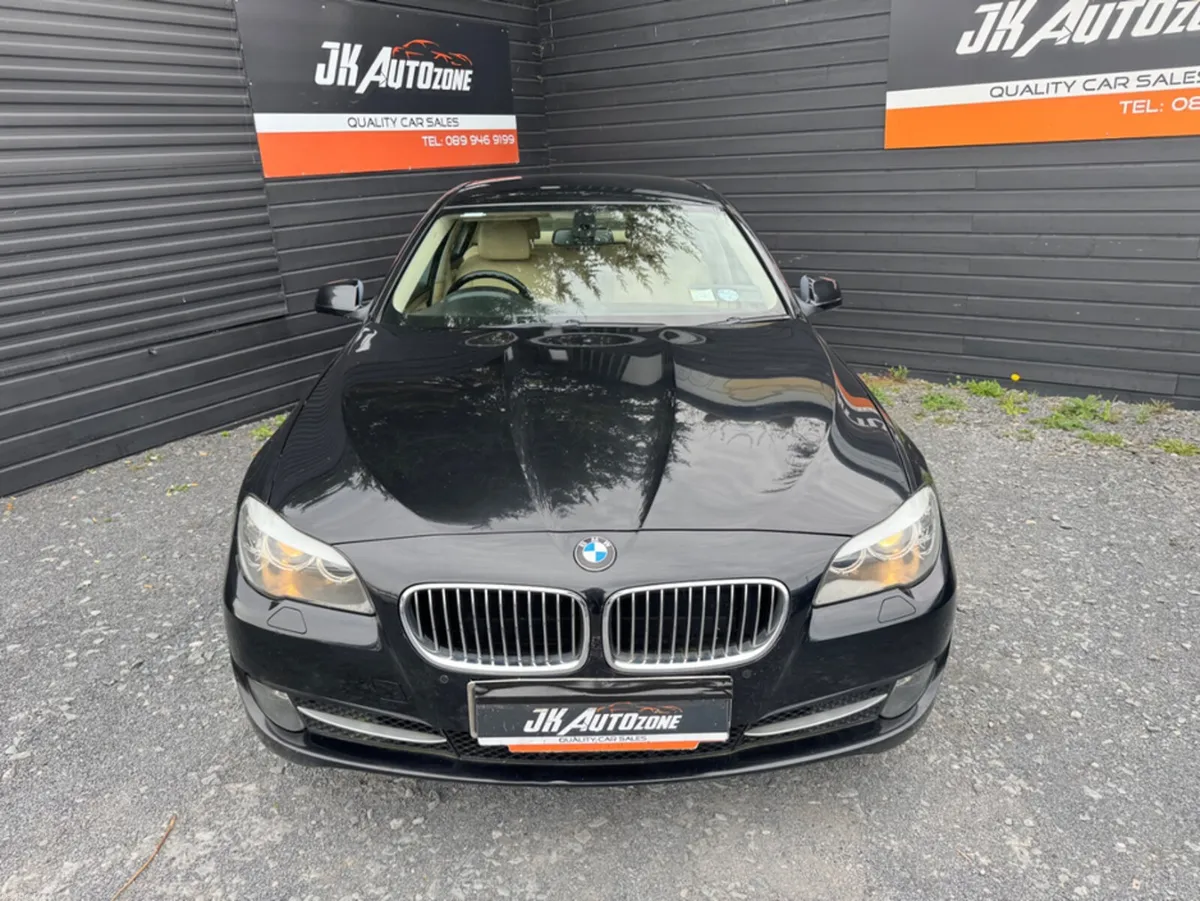 BMW 5-Series D F10 SE 4DR - Image 2