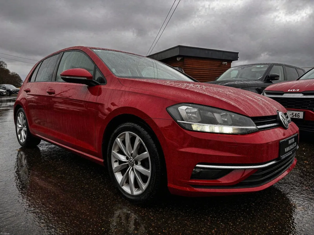 18 VW GOLF TSI HIGHLINE LOW KMS AS NEW - Image 1