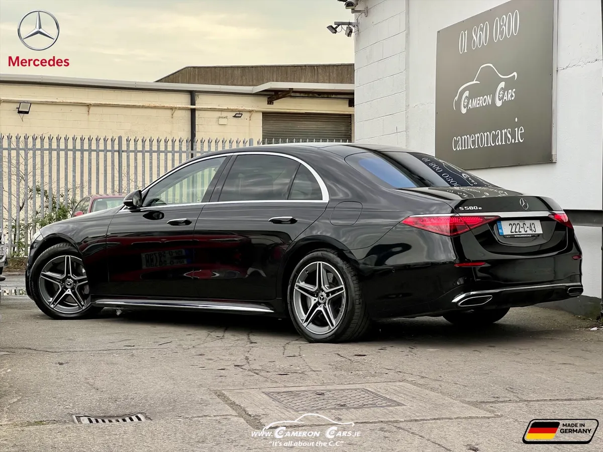 MERCEDES BENZ S580e AMG LINE ARMANI BLACK 510hp - Image 3