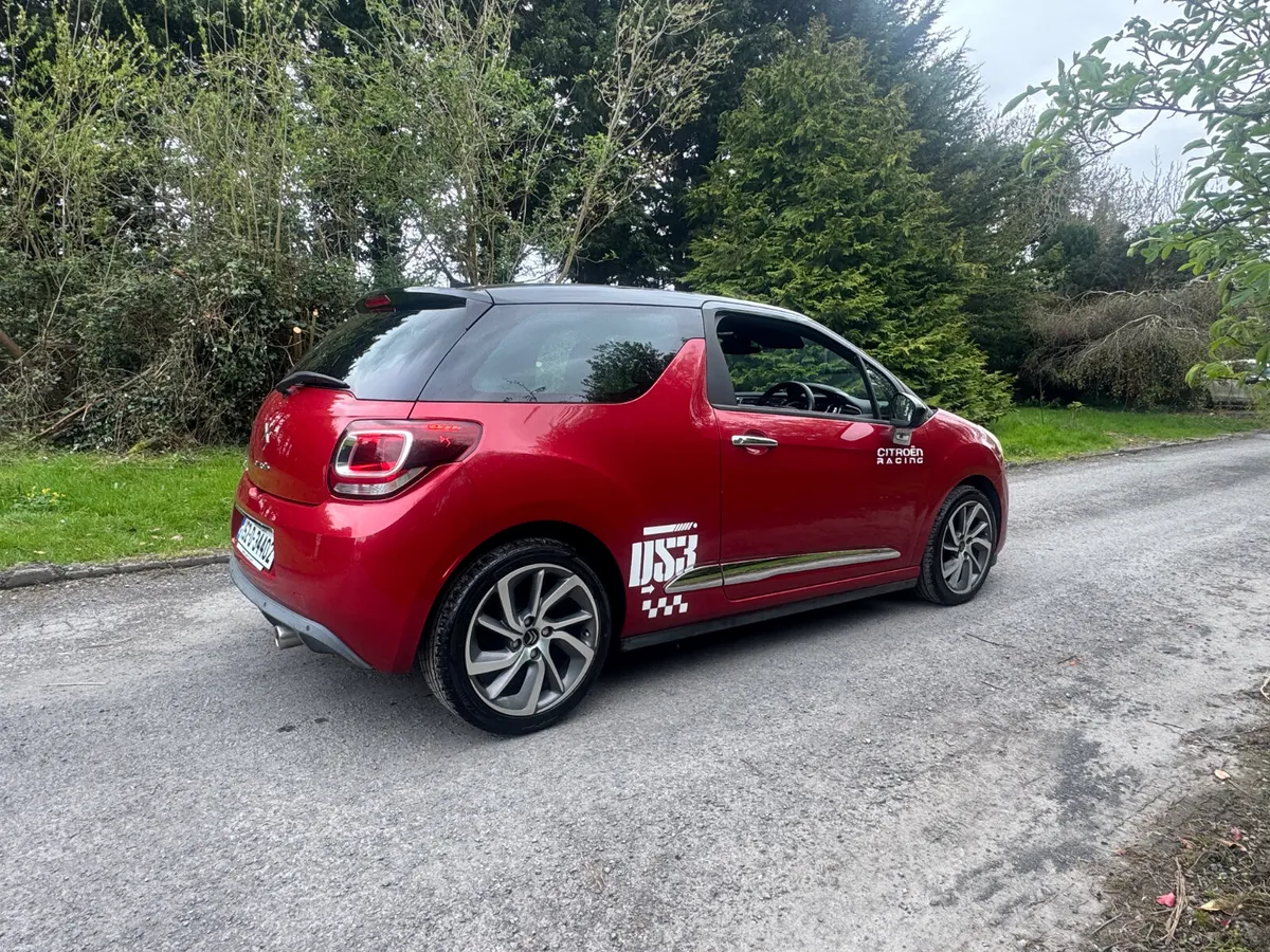 15 Citroen DS 3 1.2 automatic.. LOW KMS - Image 2