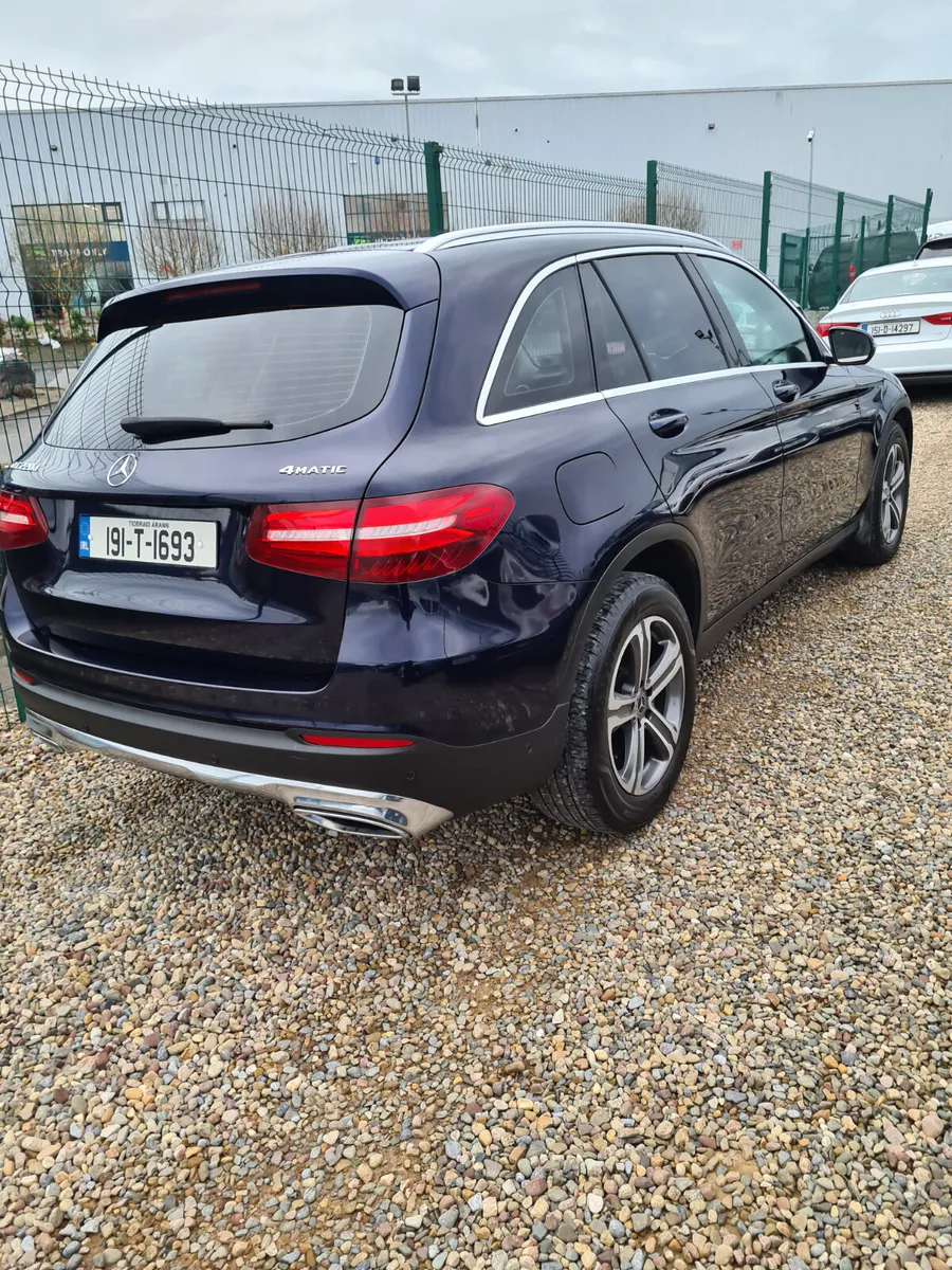 Mercedes-Benz GLC 2019 - Image 2