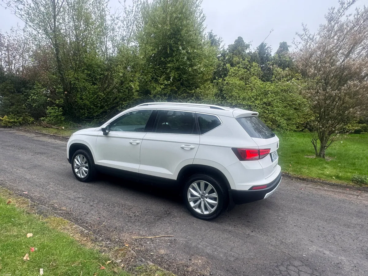 18 SEAT Ateca 1.6TDI - Image 3