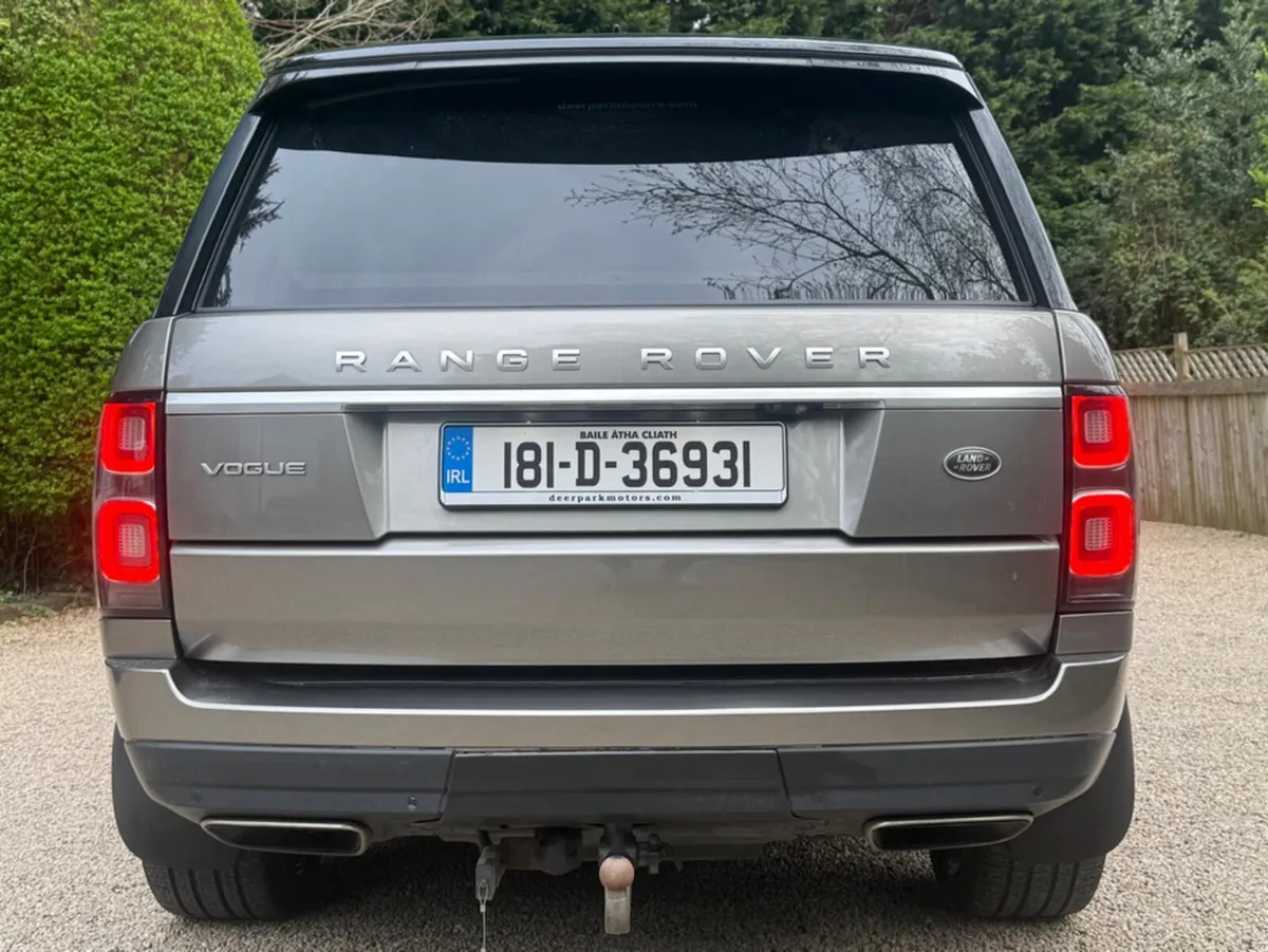 Land Rover Range Rover 3.0 TDV6 VOGUE - Image 4