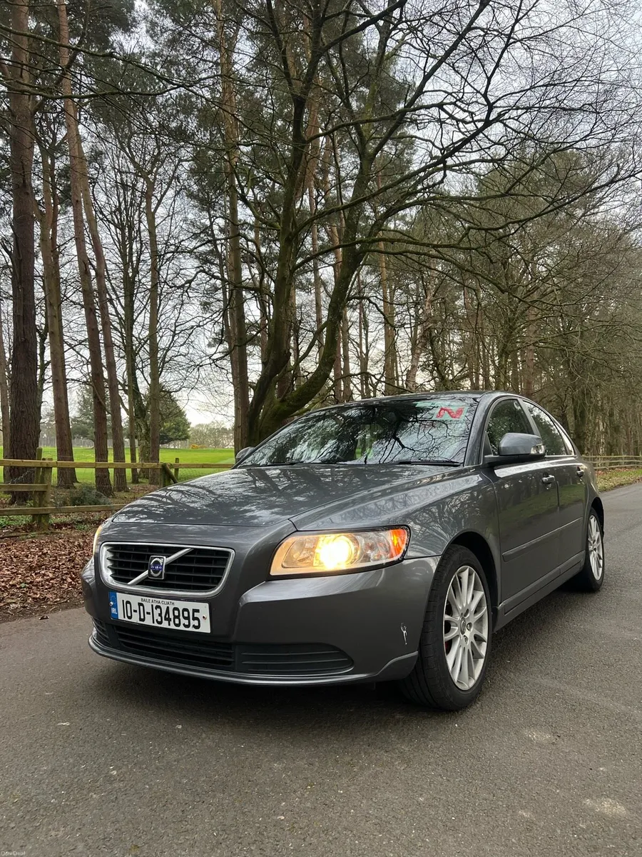 Volvo S40 1.6D - Image 1