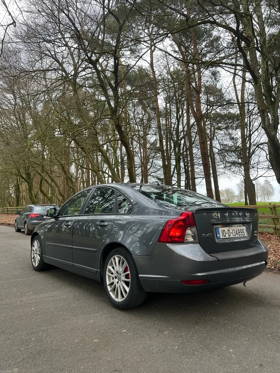 Volvo S40 1.6D - Image 3