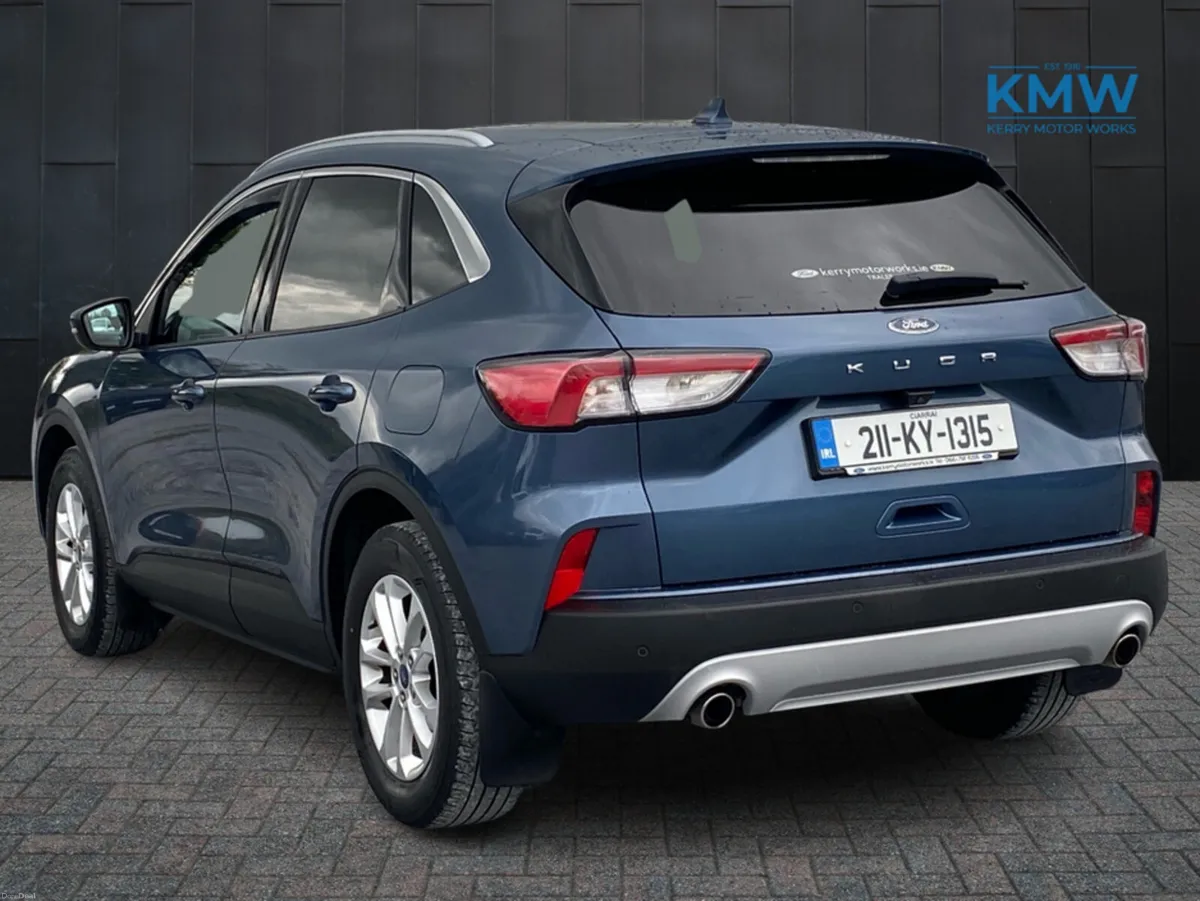 Ford Kuga 1.5 TDCI Titanium 120 BHP - Image 4