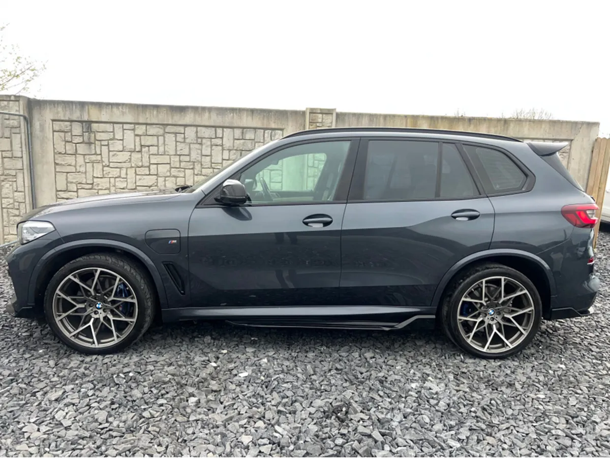 BMW X5 XDRIVE 45E M SPORT PHEV - Image 4