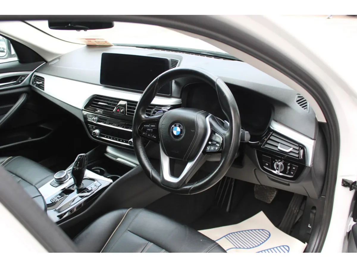 BMW 5-Series D G30 SE MHEV 4DR AUTO - Image 2