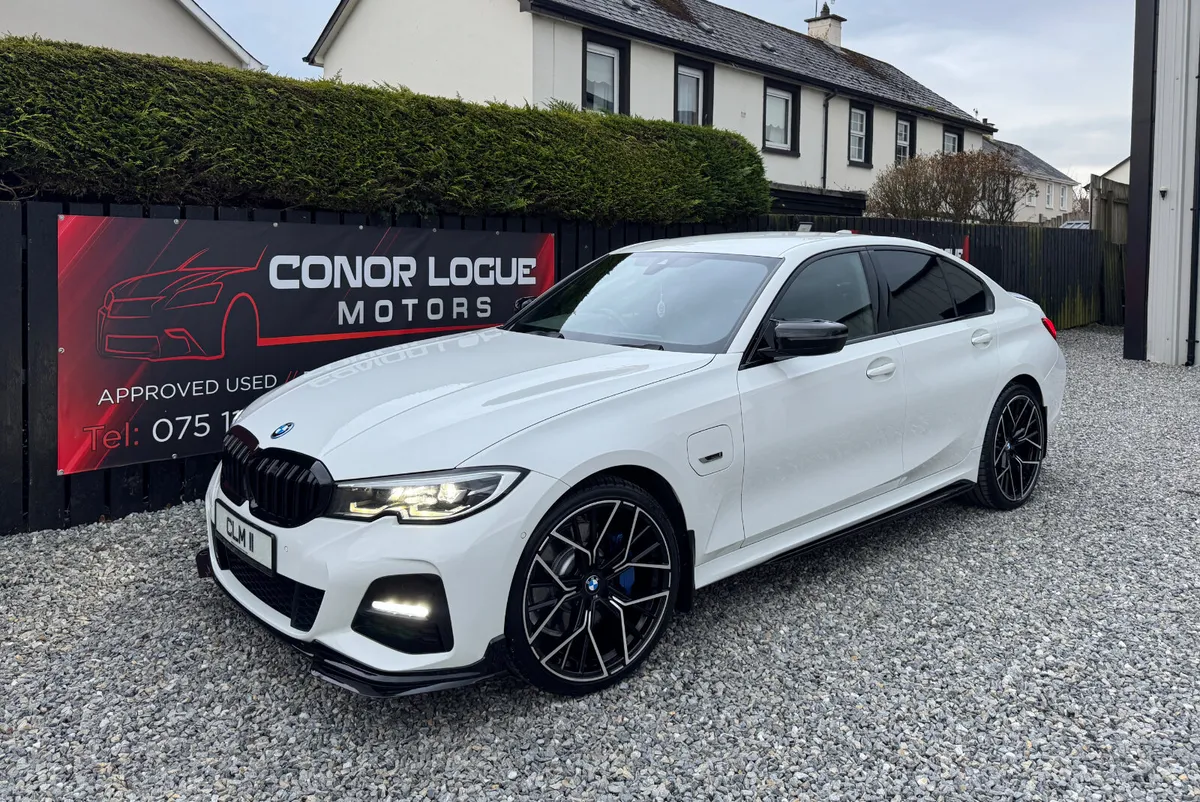 2021 212 BMW 330E M Sport Auto M Performance Pack - Image 3