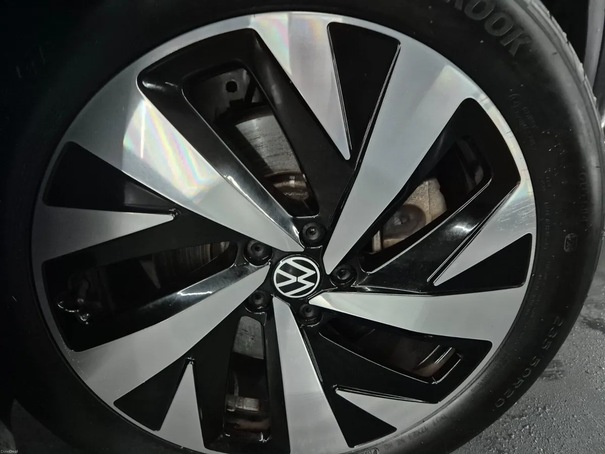 Volkswagen ID.4 2023 - Image 4