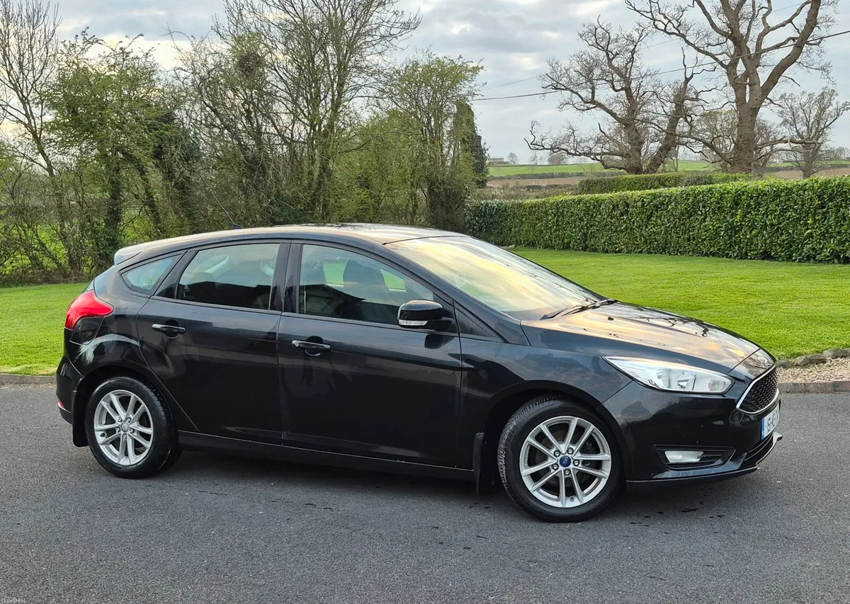 Ford Focus - Image 2