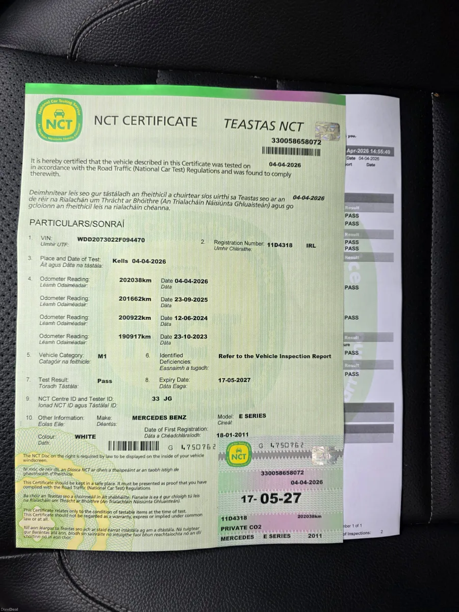 Mercedes-Benz E-Class Coupe 2011 Sport - Image 3