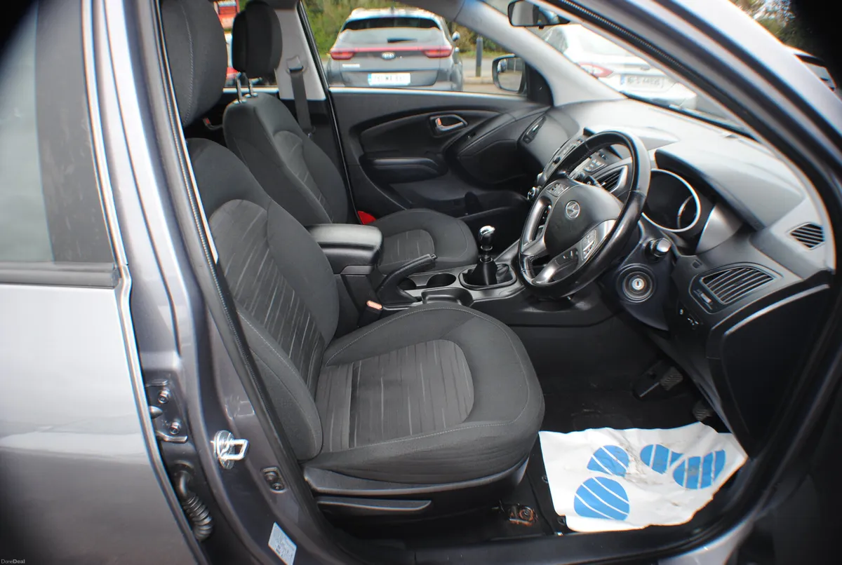 Hyundai ix35 2015 1.7 D 5dr SUV - Image 3