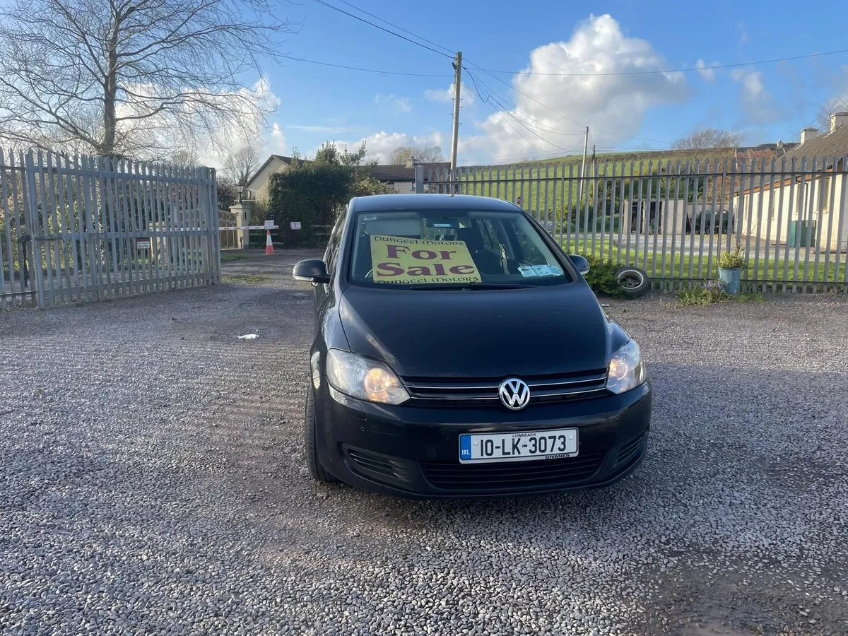 Volkswagen Golf 2010 1.6L - Image 3