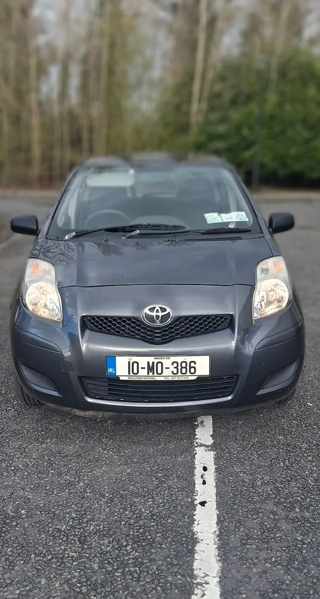 2010 Toyota Yaris 1.0 Petrol - Image 1