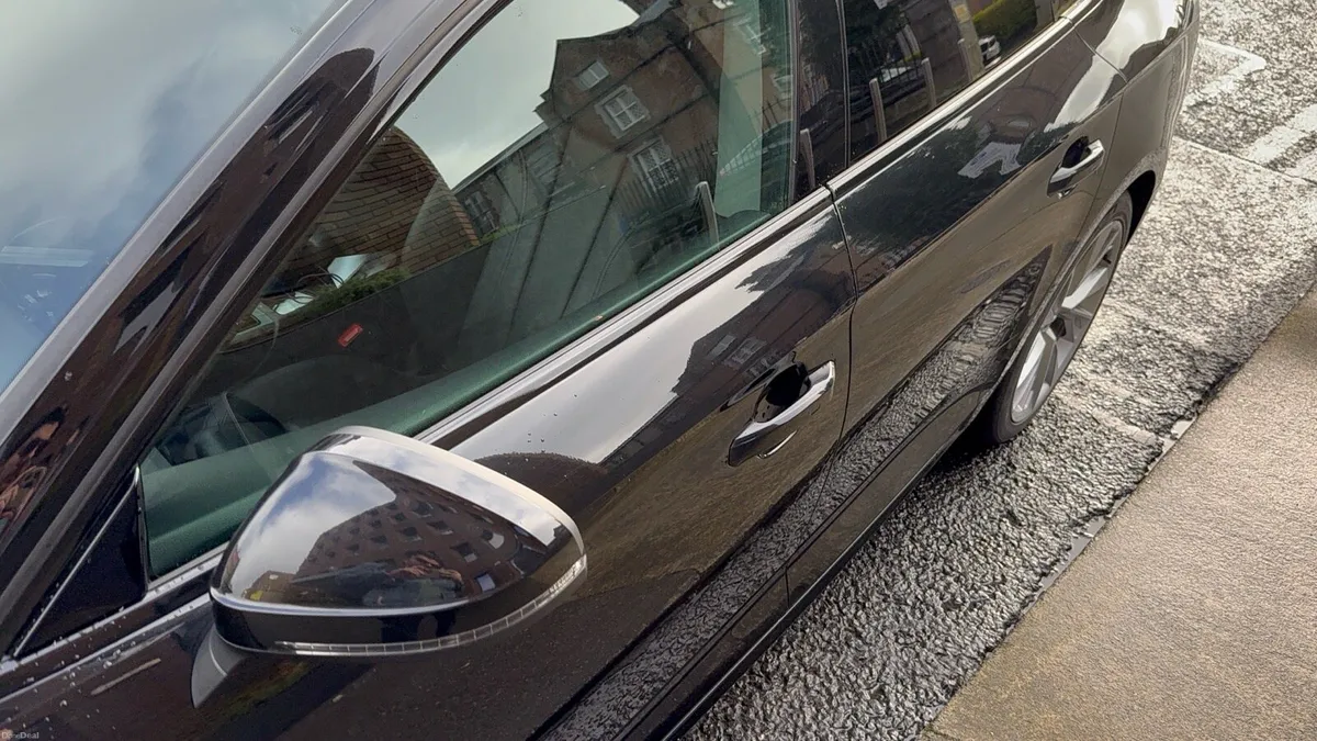 Audi A5 - tons of extras - Image 2