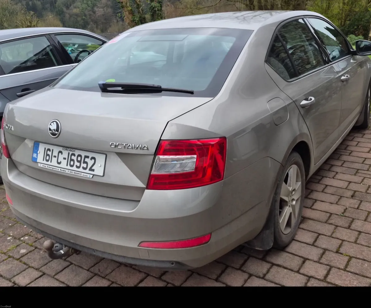 Skoda Octavia 2016 - Image 4