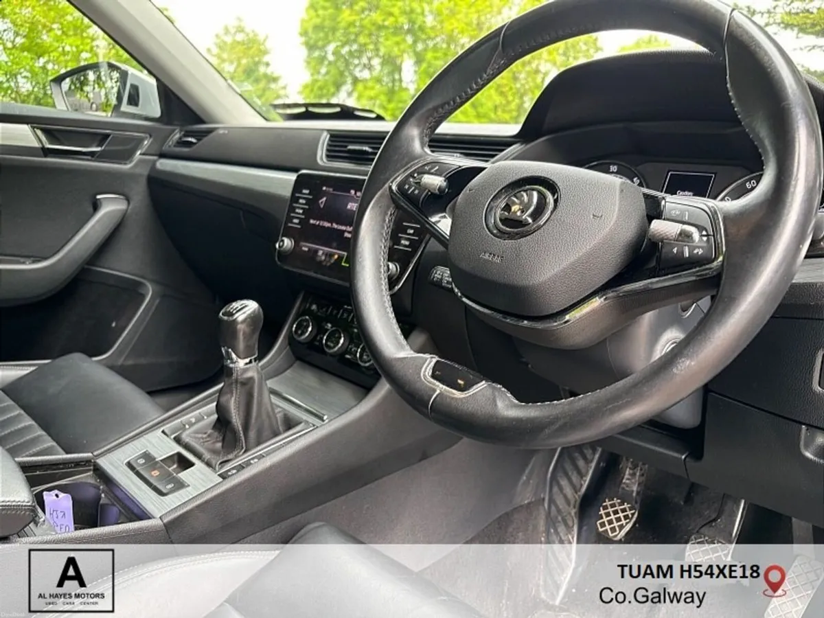 Skoda Superb SE TECHNOLOGY 2.0TDI 6SPEED 150BHP*NC - Image 2