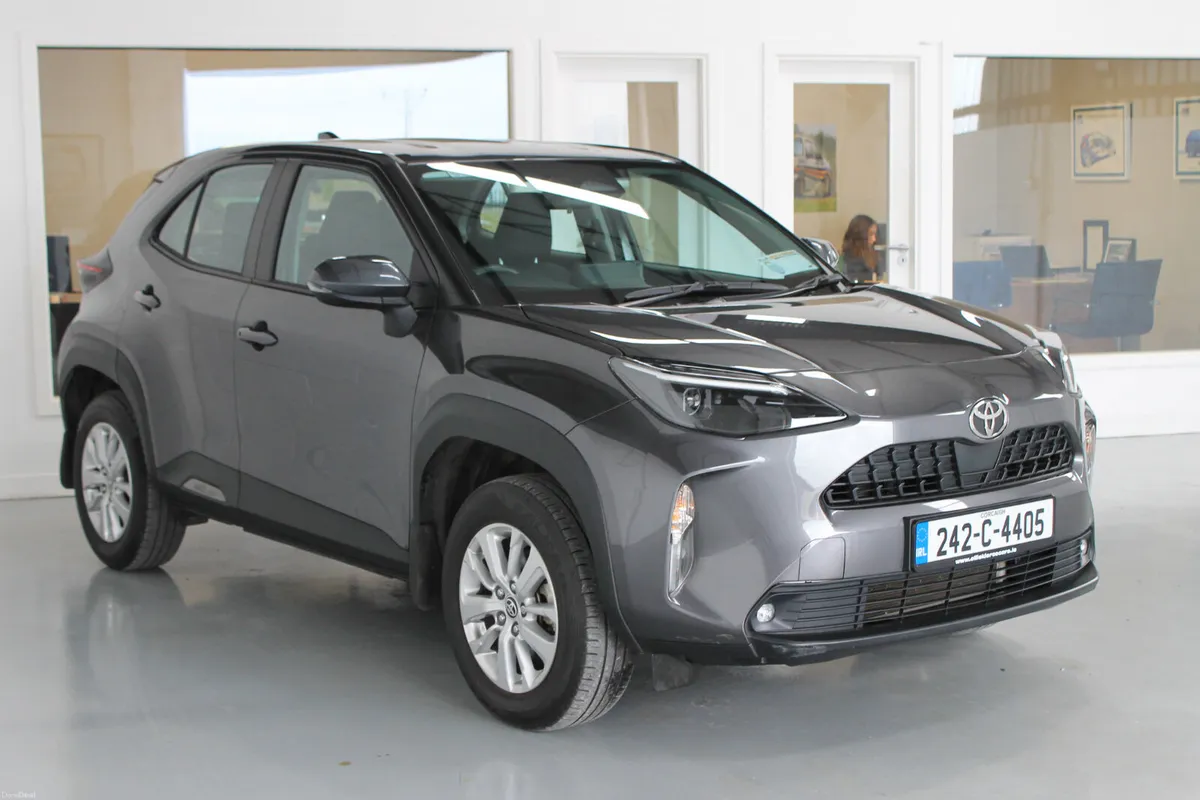 Toyota Yaris Cross 2024, Hybrid  Finance Arranged - Image 4