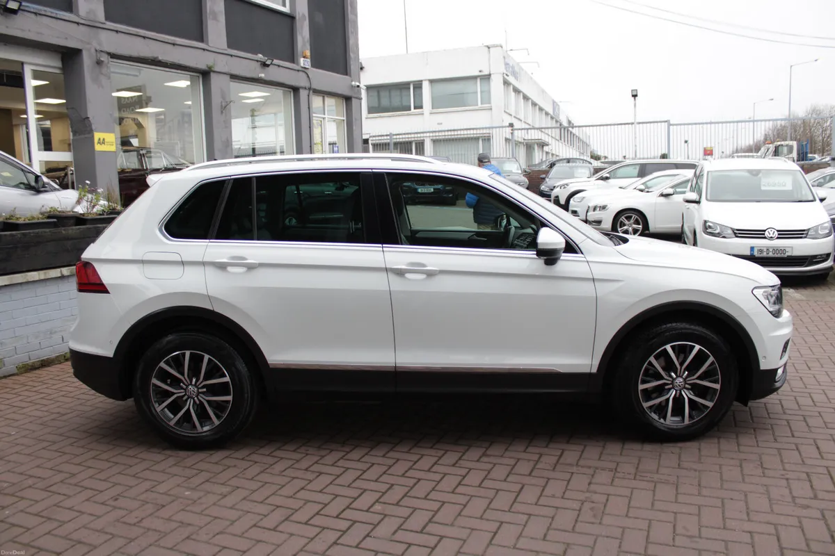 2017 VOLKSWAGEN TIGUAN 2.0TDI 115BHP COMFORTLINE - Image 3