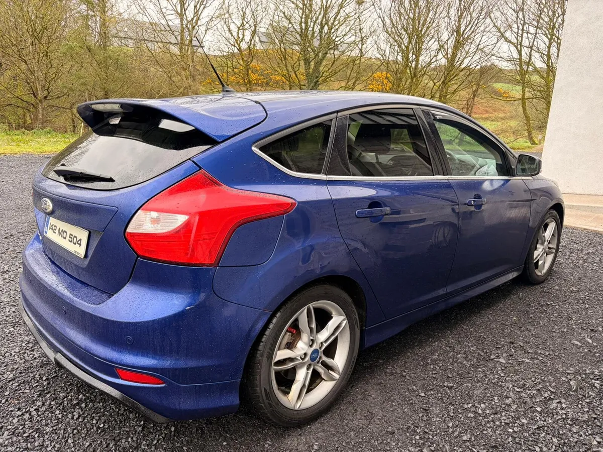 Ford focus Zetec S - Image 4