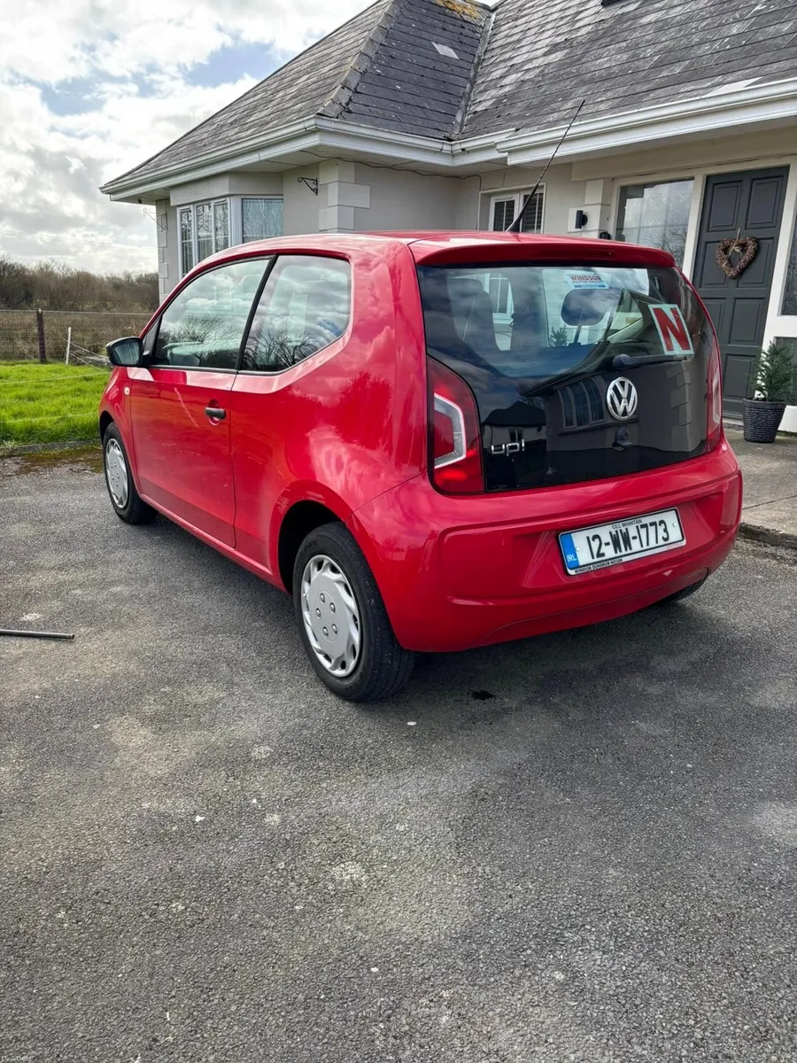 Volkswagen up! 2012 - Image 1