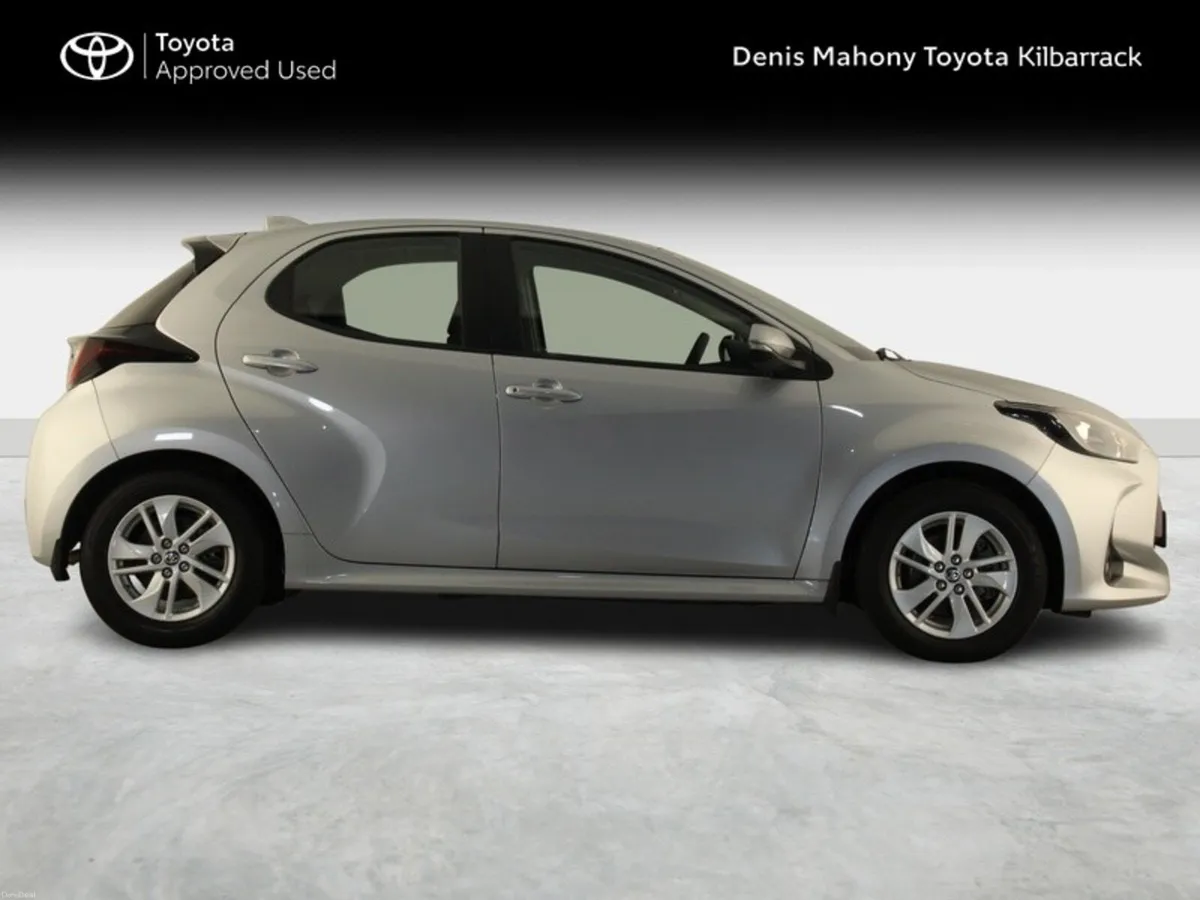 Toyota Yaris Luna - Image 3