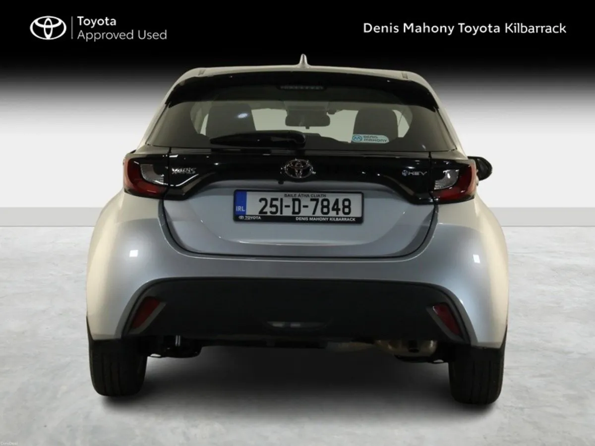 Toyota Yaris Luna - Image 4