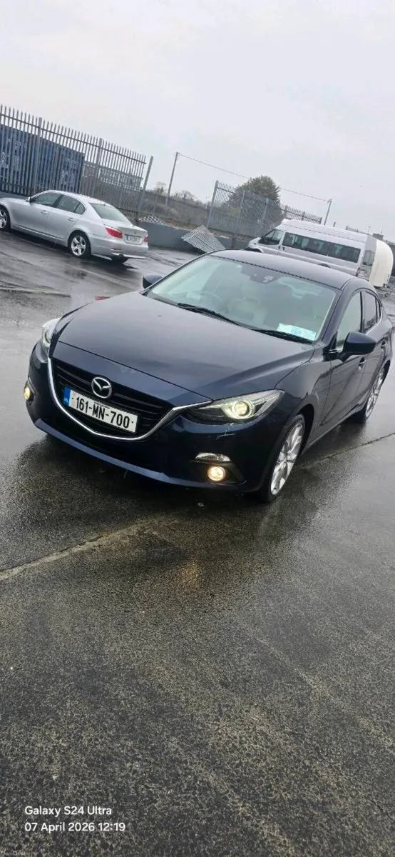Mazda 3 1.5 diesel platinum edition - Image 2