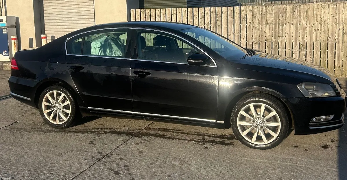 Volkswagen Passat 2013–  SOLD - Image 2