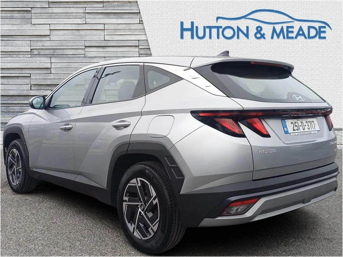 Hyundai Tucson Comfort Plus PHEV 1.6 Petrol 5dr - Image 3