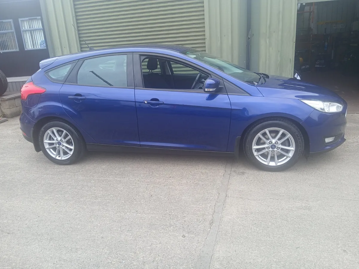 Ford Focus 2016 1litre lady owned low mileage - Image 4