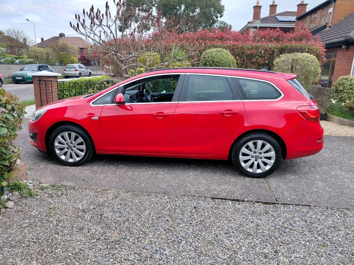 152 Opel astra economical flex 1.6cdci new nct - Image 4