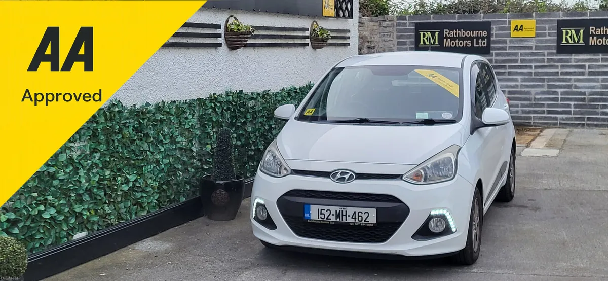 Hyundai i10 Deluxe 2015 Petrol1.0 (low Mileage) - Image 1
