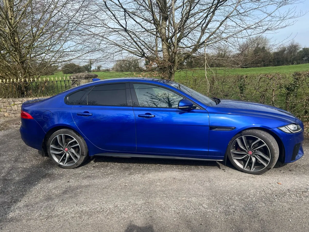 Jaguar XF R-Sport 3.0 V6 (300BHP) - Image 3