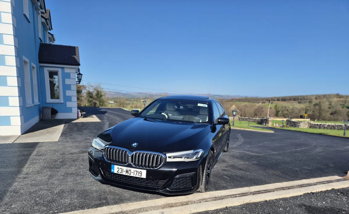 BMW 5-Series 2023 - Image 4