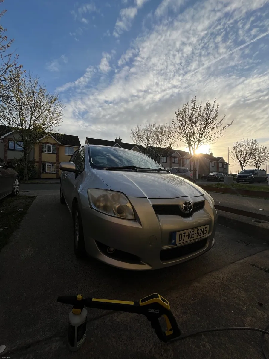 Toyota Auris 2007 - Image 1