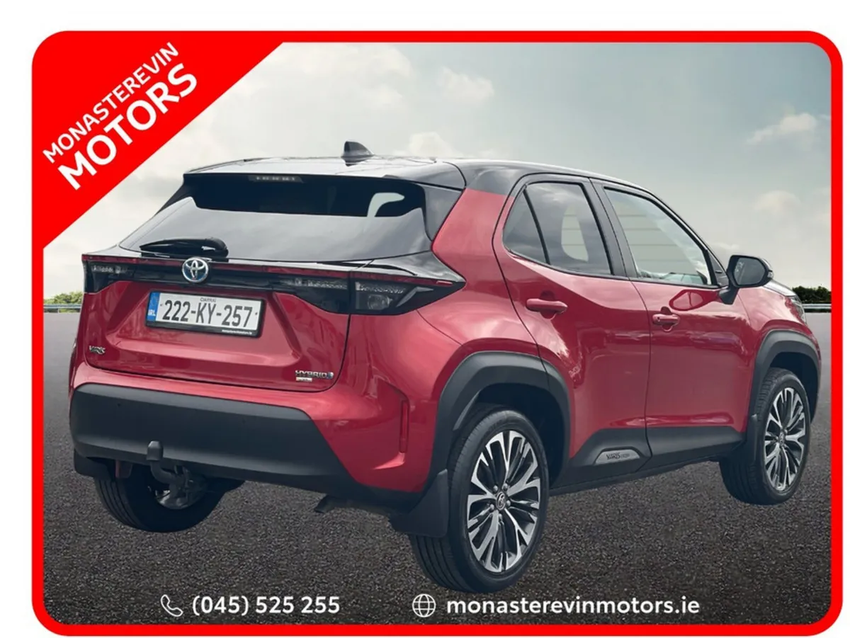 Toyota Yaris CR CROSS SOL 4DR AUTO - Image 2