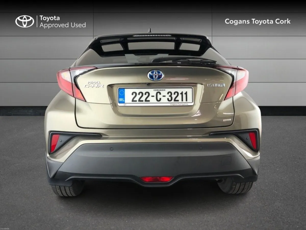 Toyota C-HR HYBRID SPORT - Image 4