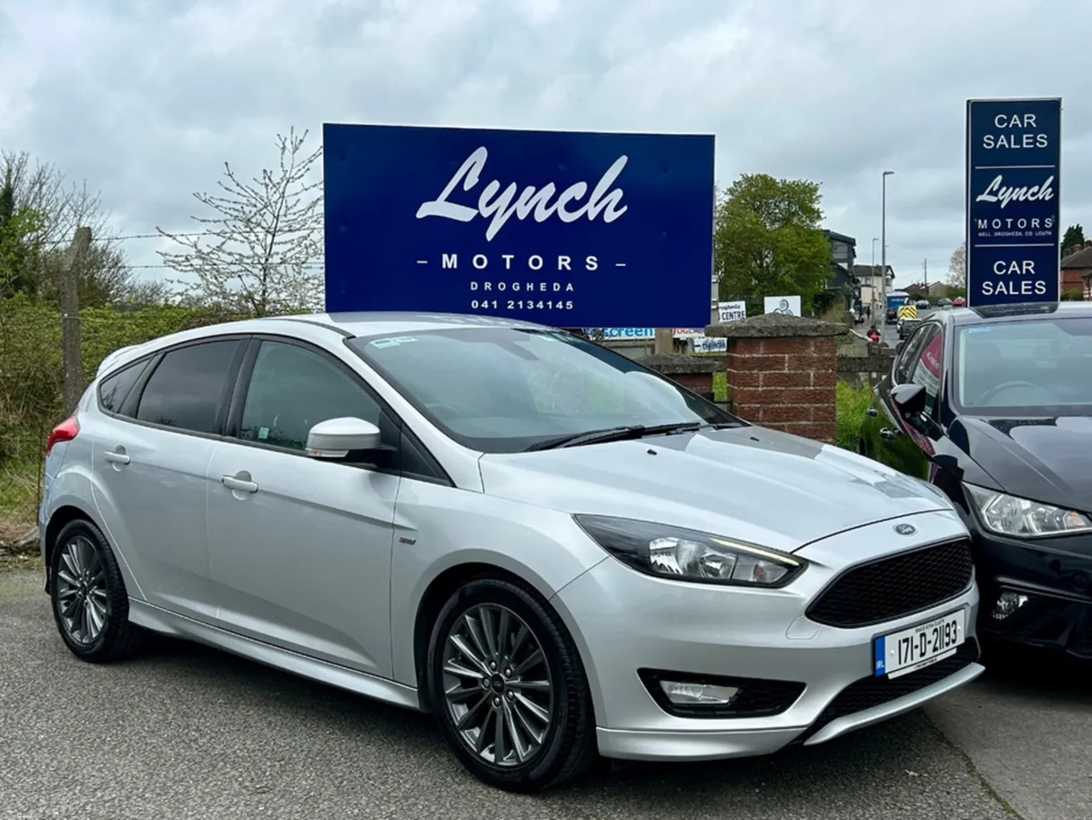 Ford Focus ST-LINE 1.5 TD 120PS 6SPEED 4DR - Image 2
