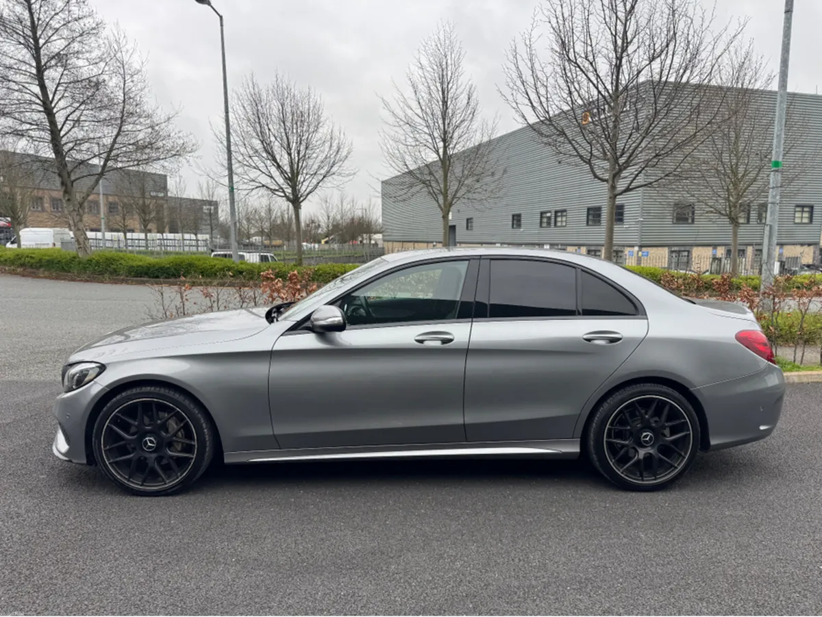 Mercedes-Benz C-Class 2.1 D  AMG LINE - Image 2
