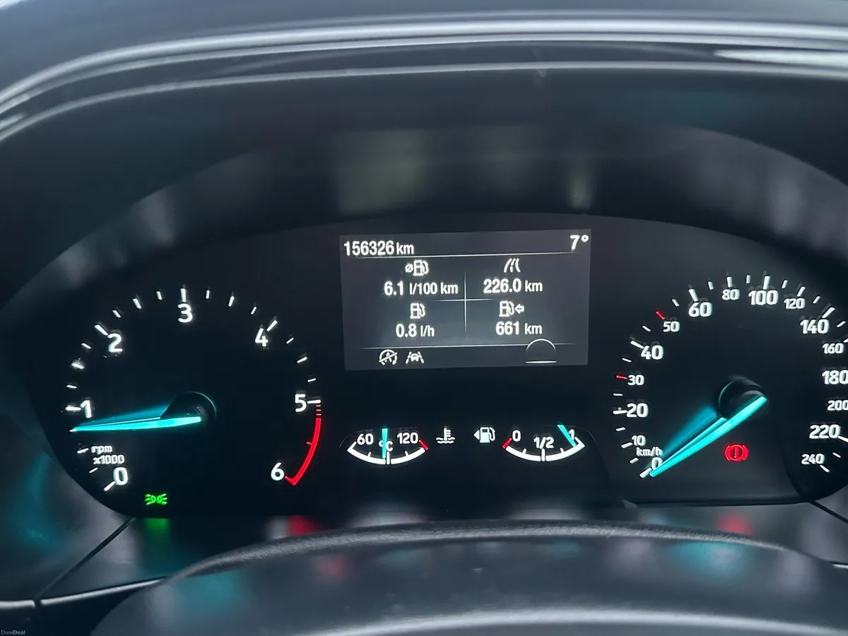 Ford Focus 2021 - Image 4